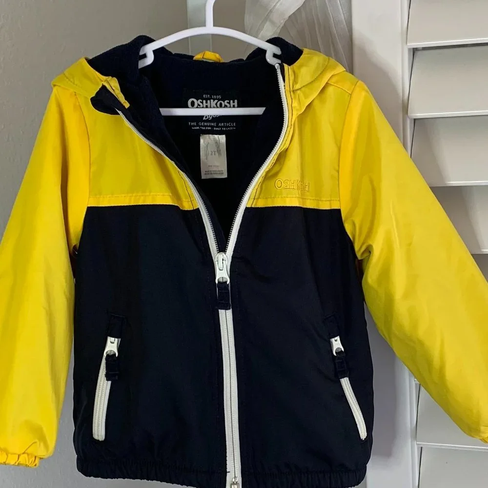 OSHKOSK B'Gosh,‎ Kid's ZipperJacket w/Hood, Navy & Yellow, Size 2T
